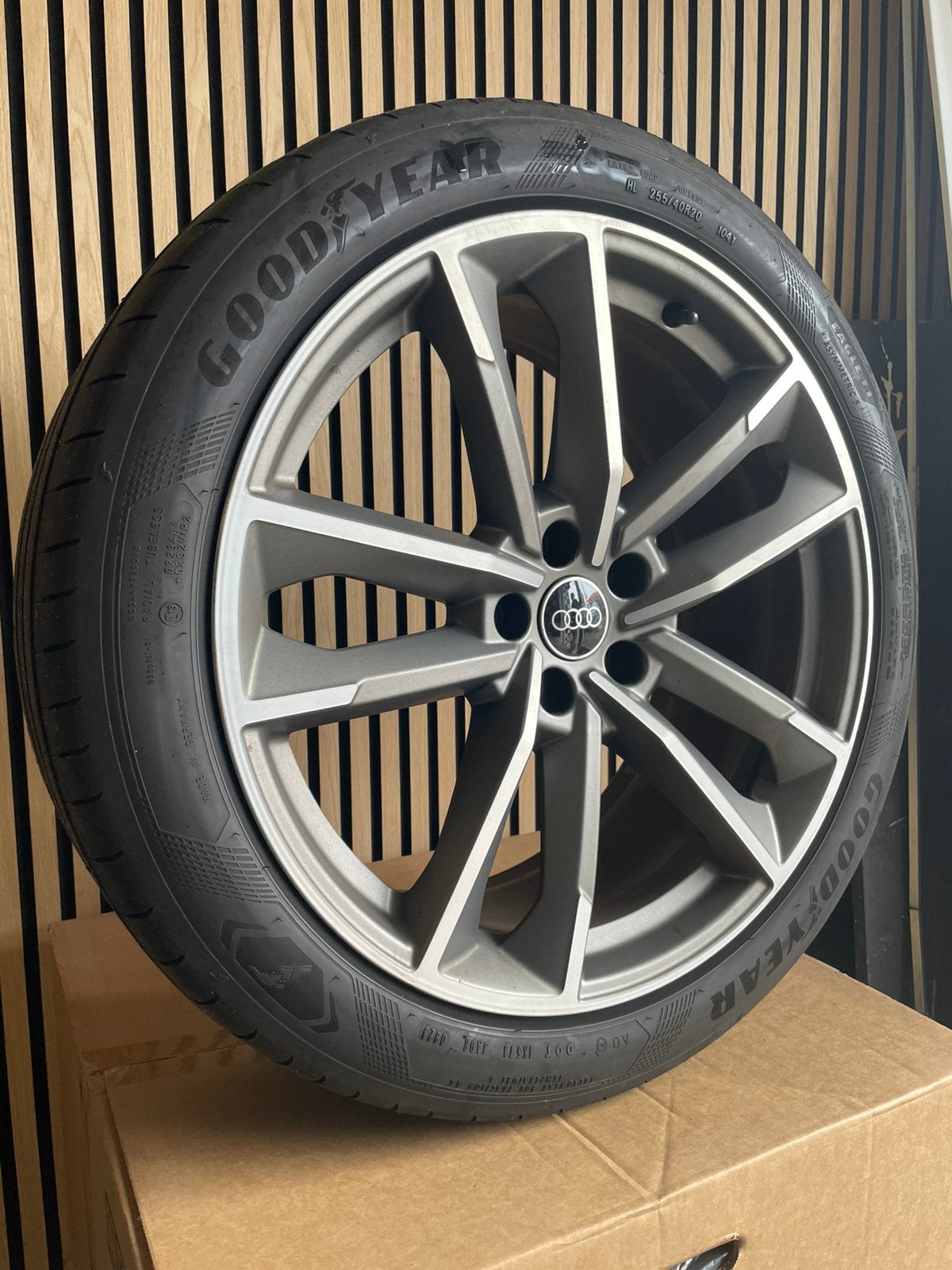 20 inch AUDI A6 C8 Q3 A7 velgen 5x112 Origineel + goodyear, Auto-onderdelen, 255 mm, Banden en Velgen, Nieuw, Ophalen of Verzenden