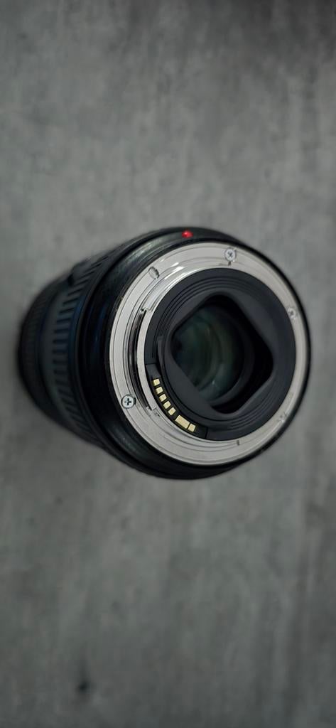 Canon EF 24-105 F/4L IS II USM incl. lens- en body dop, Audio, Tv en Foto, Fotografie | Lenzen en Objectieven, Ophalen of Verzenden