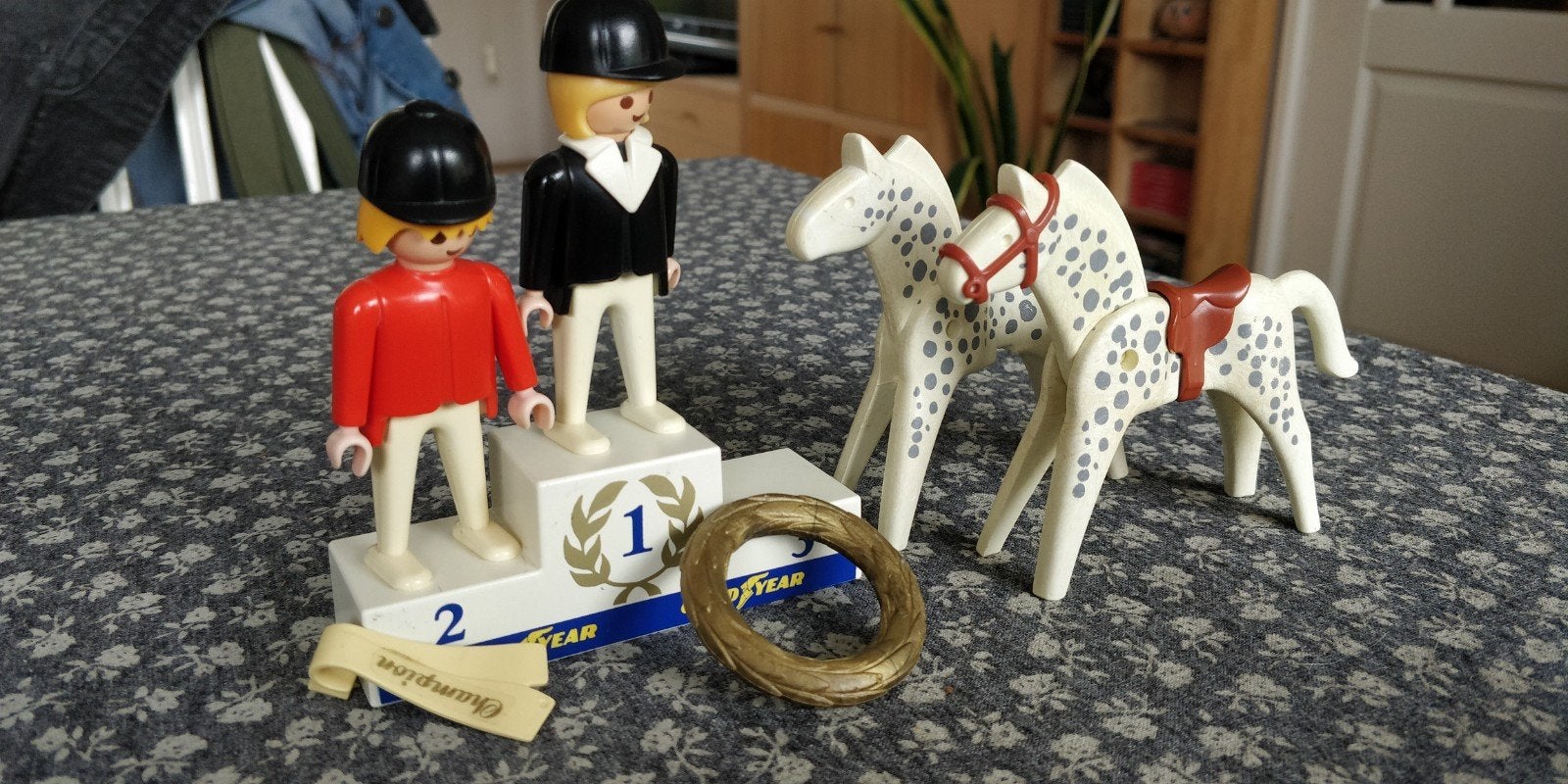 Te koop Playmobil 3305 Ruiters met paard., Ophalen, Gebruikt, Los playmobil