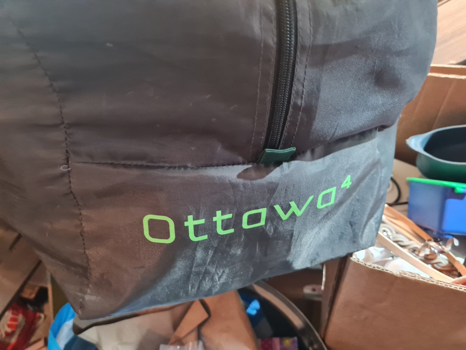 Ottawa 4 persoons tent - Brandvertragend en waterdicht, Caravans en Kamperen, Ophalen, Gebruikt, Inbekend, Onbekend