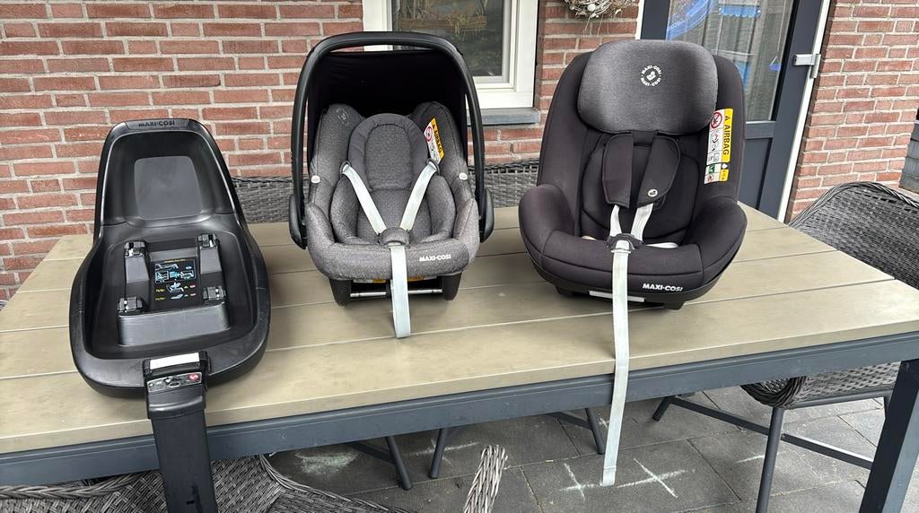 Familyfix one i-size, maxi-cosi i-size en opvolgstoel gr 1, Kinderen en Baby's, Autostoeltjes, Ophalen, Gebruikt, 0 t/m 18 kg