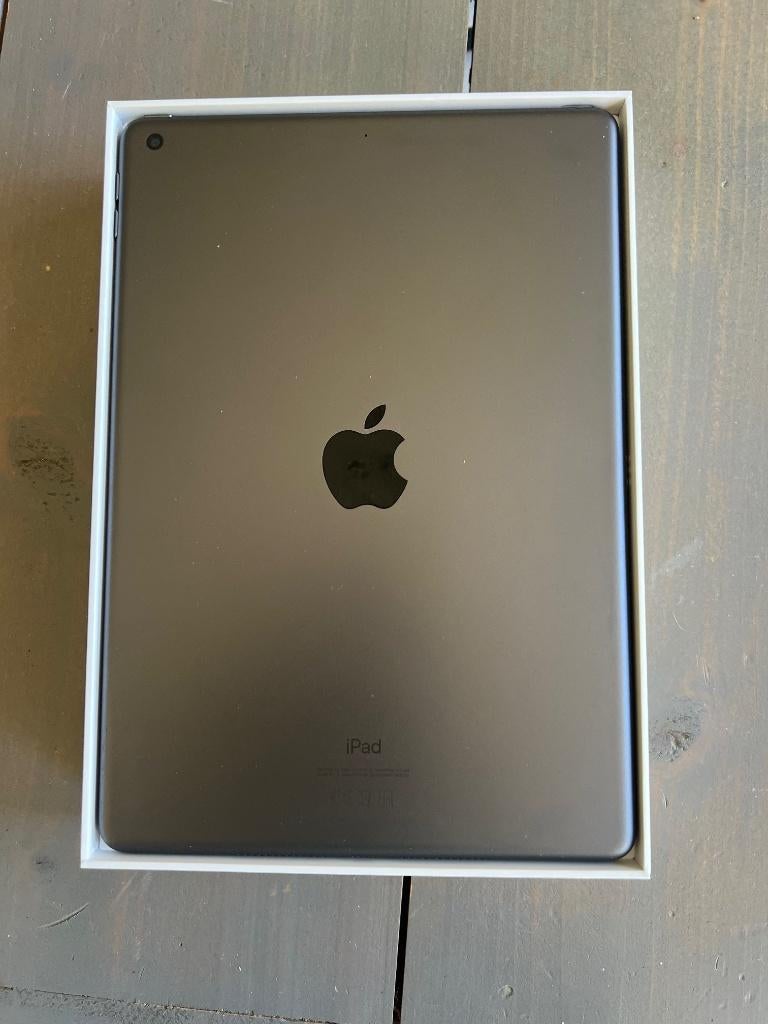 iPad 8e generatie 32 GB grijs zgan incl. doos model A2270, Computers en Software, Apple iPads, 10 inch, 32 GB, Apple iPad, Ophalen of Verzenden
