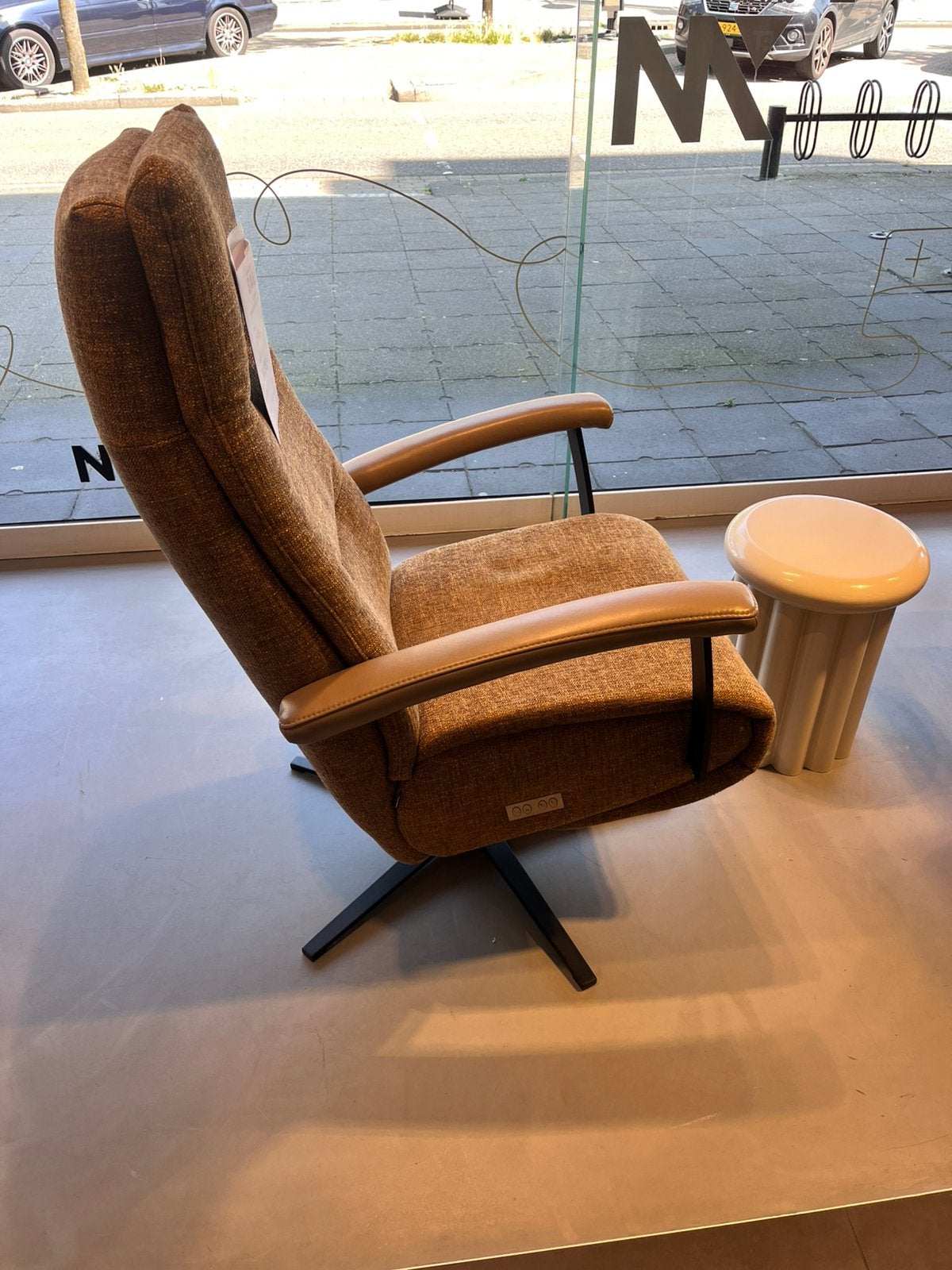 Montèl relaxfauteuil Smart - okergeel, Huis en Inrichting, Fauteuils, Ophalen, 75 tot 100 cm, Zo goed als nieuw, Stof