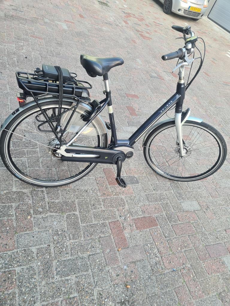 Elektrische fiets met een middelgrote motor in zeer goede st, Fietsen en Brommers, Elektrische fietsen, Ophalen of Verzenden, Zo goed als nieuw