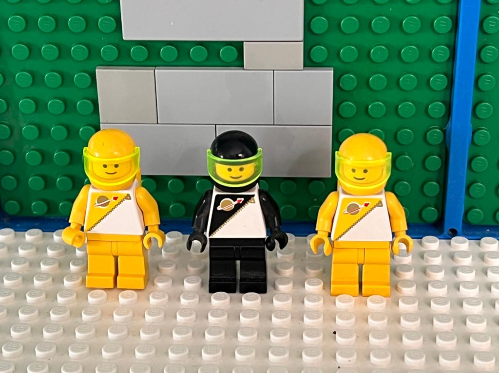 Lego space futuron astronauten minifiguren, Ophalen of Verzenden