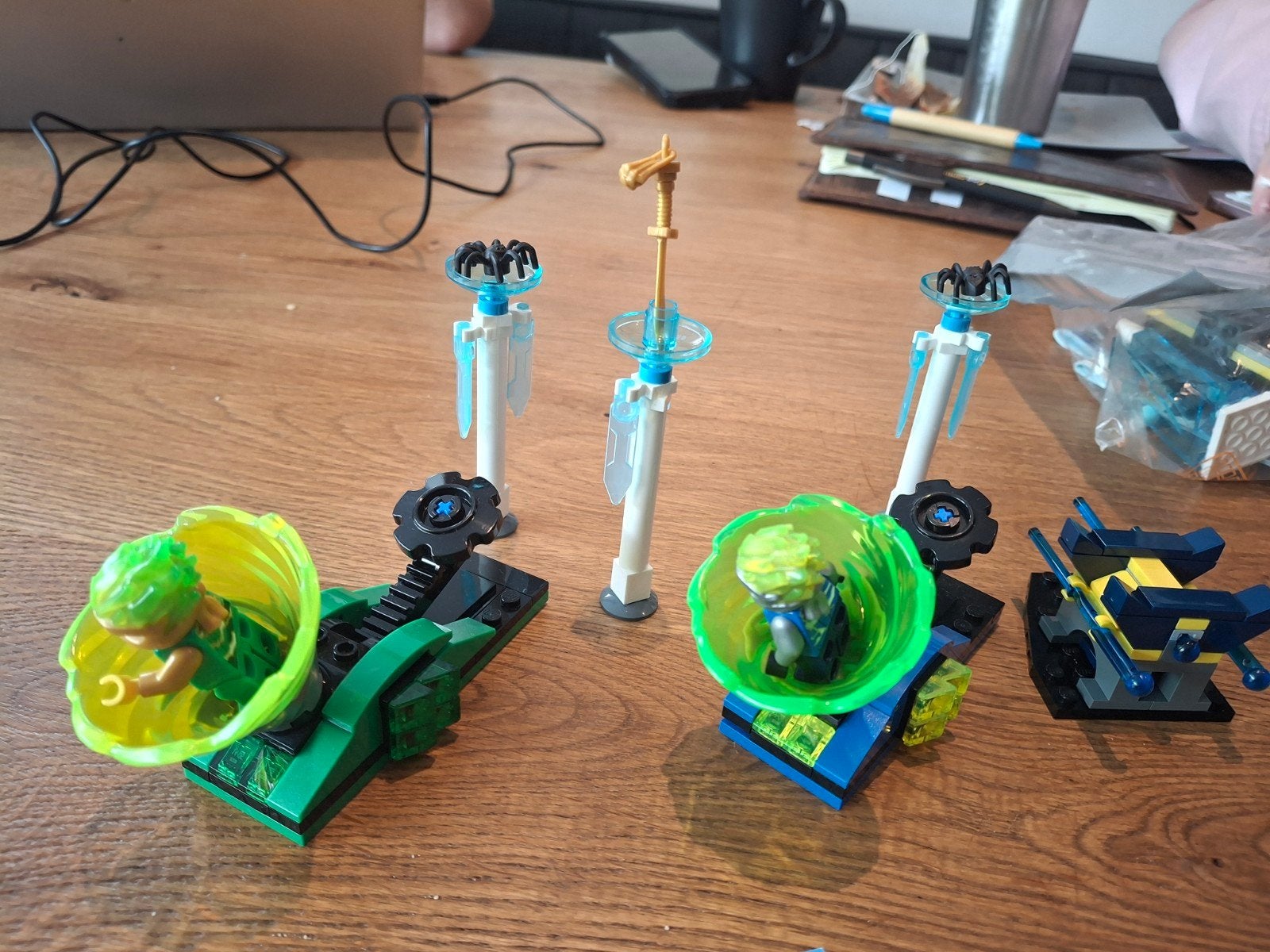 LEGO Ninjago Spinjitzu Slam - Lloyd & Jay (70681 & 70682)