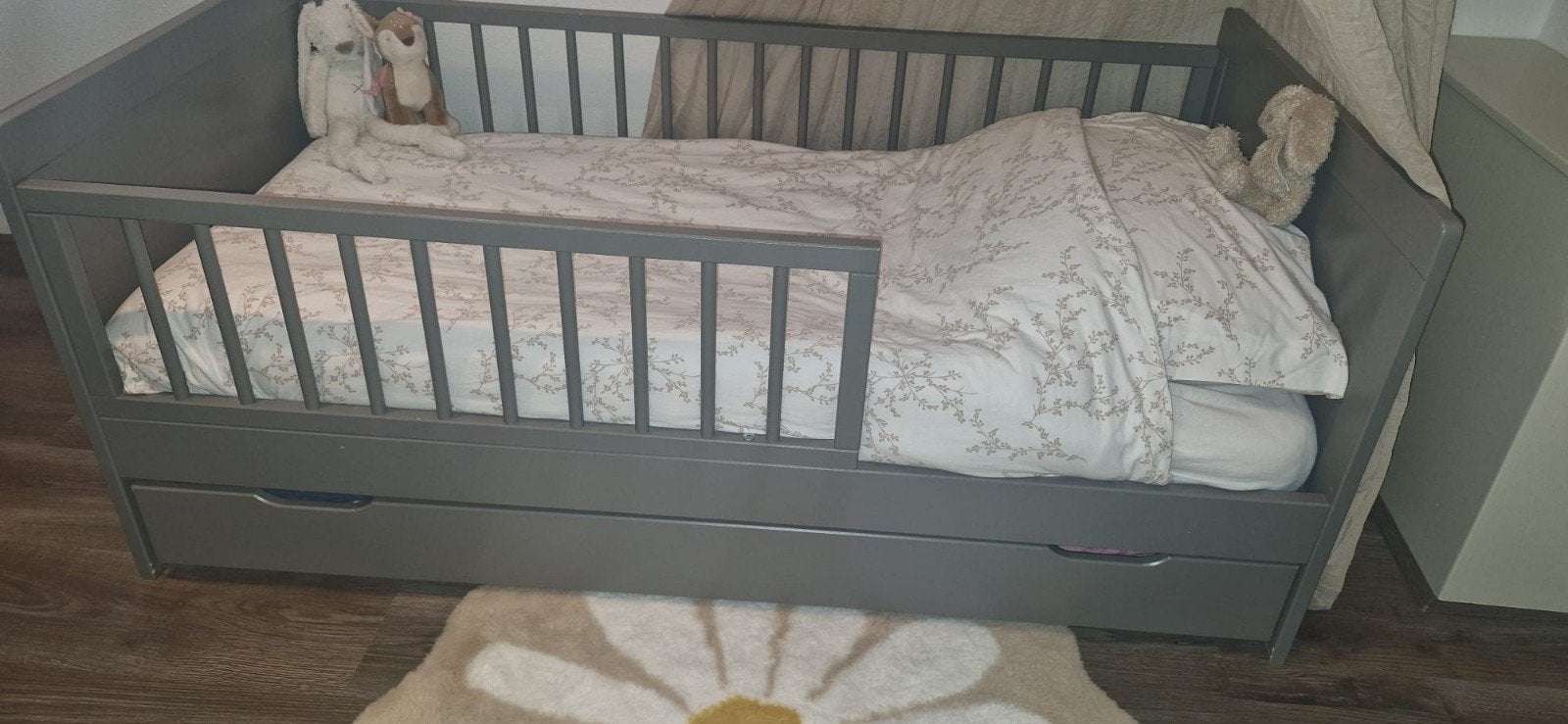 Petit Amélie peuterbed met lade | 70 x 140 l grijs, 70 tot 85 cm, 140 tot 160 cm, Zo goed als nieuw, Ophalen