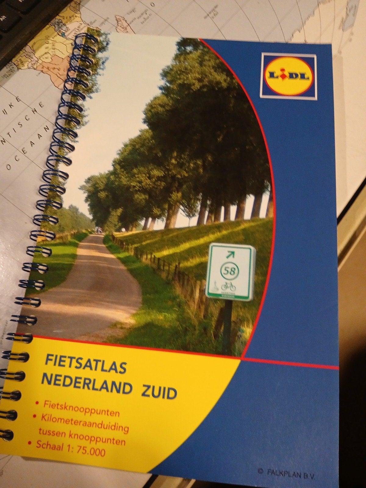 Fietsatlas Nederland Zuid - Lidl Falkplan, Overige merken, Fiets- of Wandelgids, Falkplan B.V., Ophalen of Verzenden