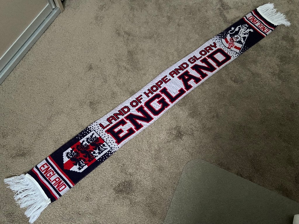Voetbal shawl sjaal Engeland England, Ophalen of Verzenden, Gebruikt, Buitenlandse clubs, Vaantje of Sjaal