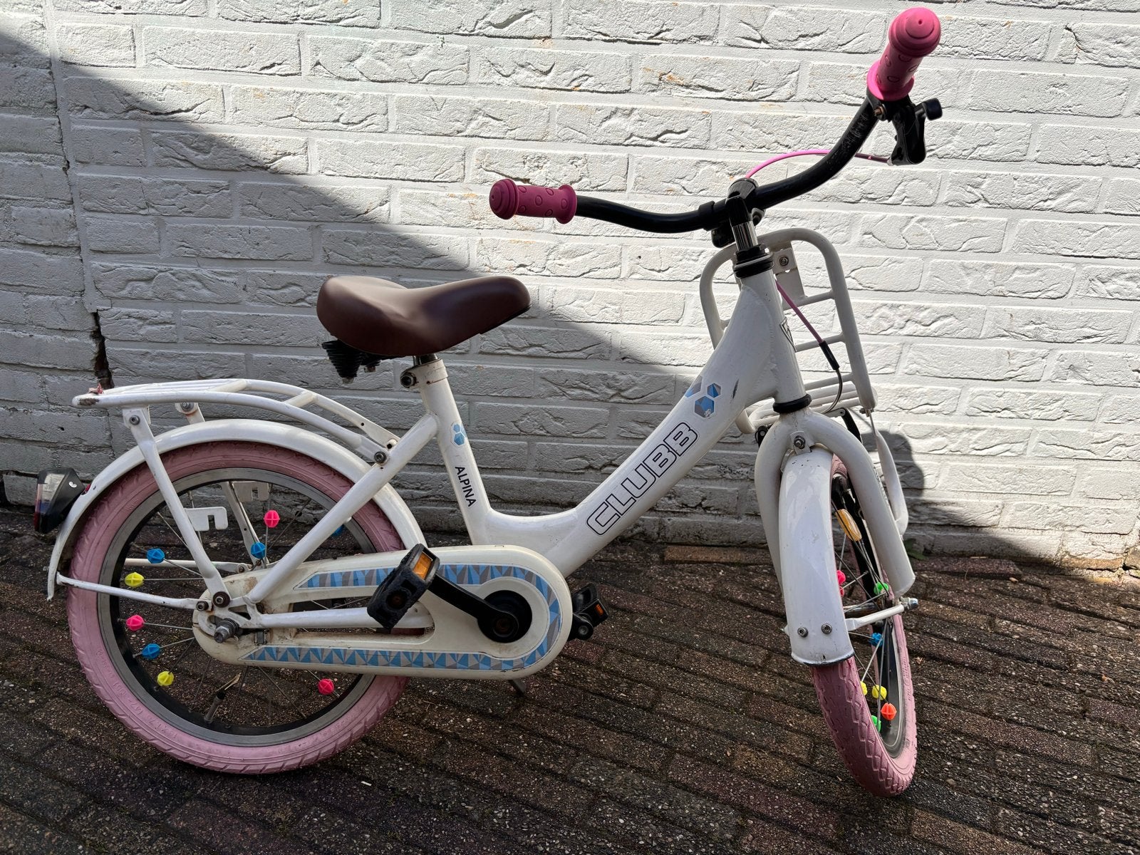 Clubb Alpina kinderfiets 16 inch - wit/roze, Ophalen, Gebruikt, Velgrem, 16 tot 20 inch