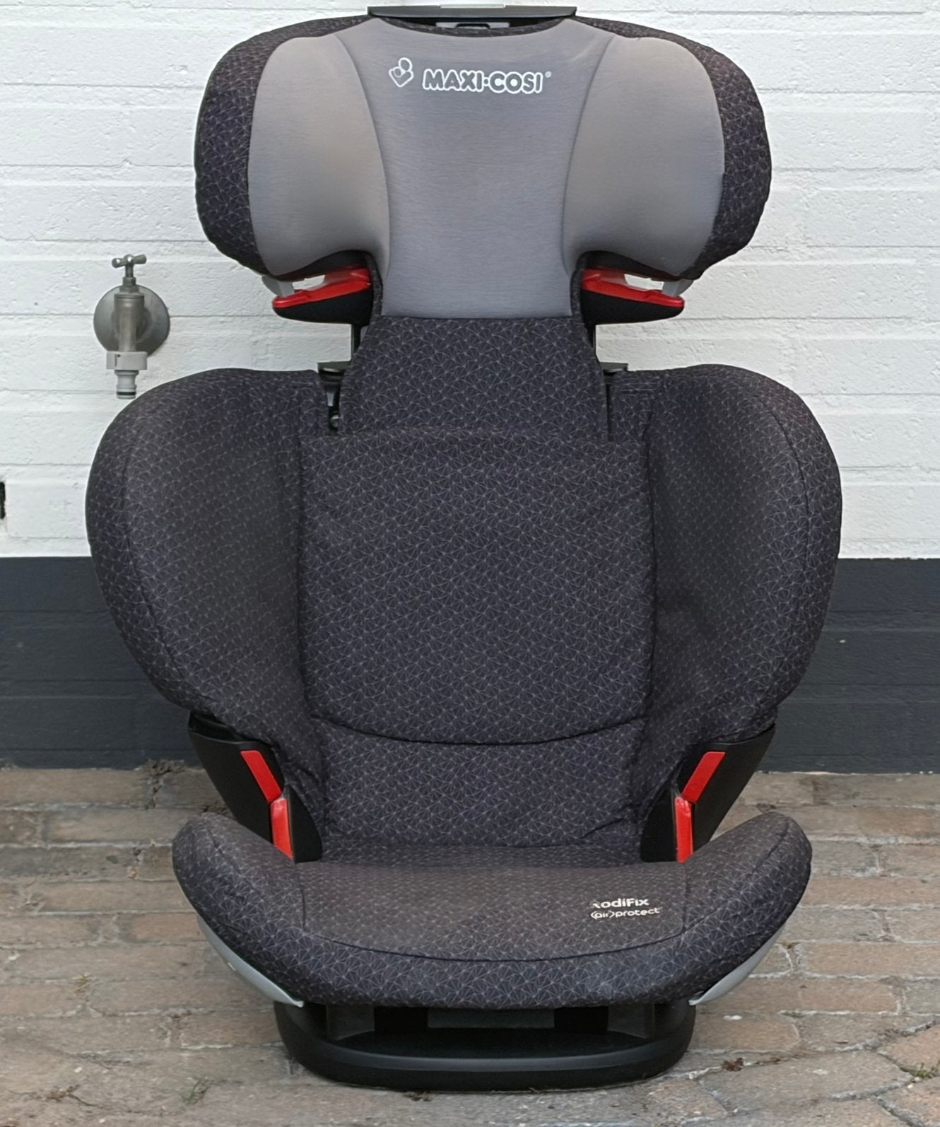 Maxi cosi rodi fix autostoel, Kinderen en Baby's, Autostoeltjes, Ophalen, 15 t/m 36 kg, Verstelbare rugleuning, Zo goed als nieuw