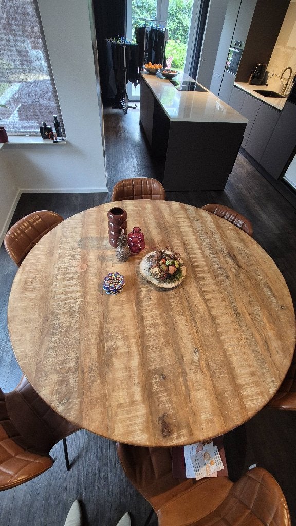 Eettafel mangohout 150 cm doorsnede, Ophalen, Gebruikt, Rond, Vijf personen of meer