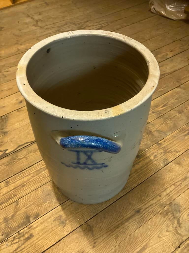 Aardewerken pot, Tuin en Terras, Bloempotten, Ophalen, Rond, Zo goed als nieuw, Minder dan 40 cm