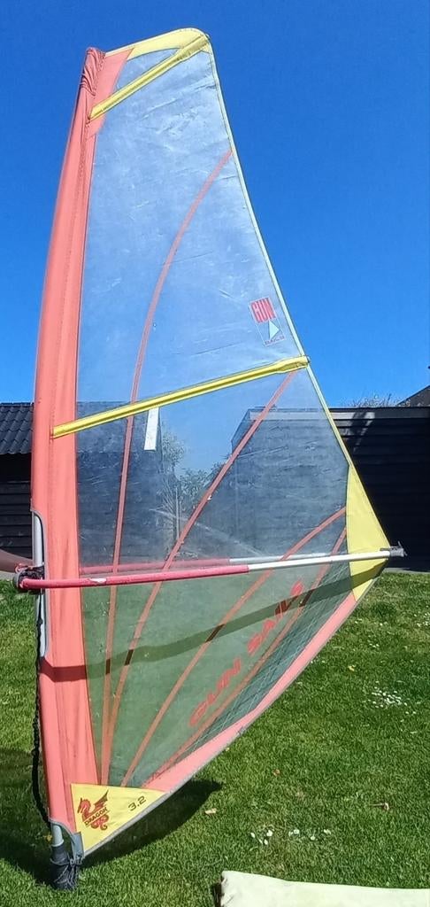 Gun Sails Dragon 3.2m² kindersurfzeil, Ophalen, Gebruikt, Zeil