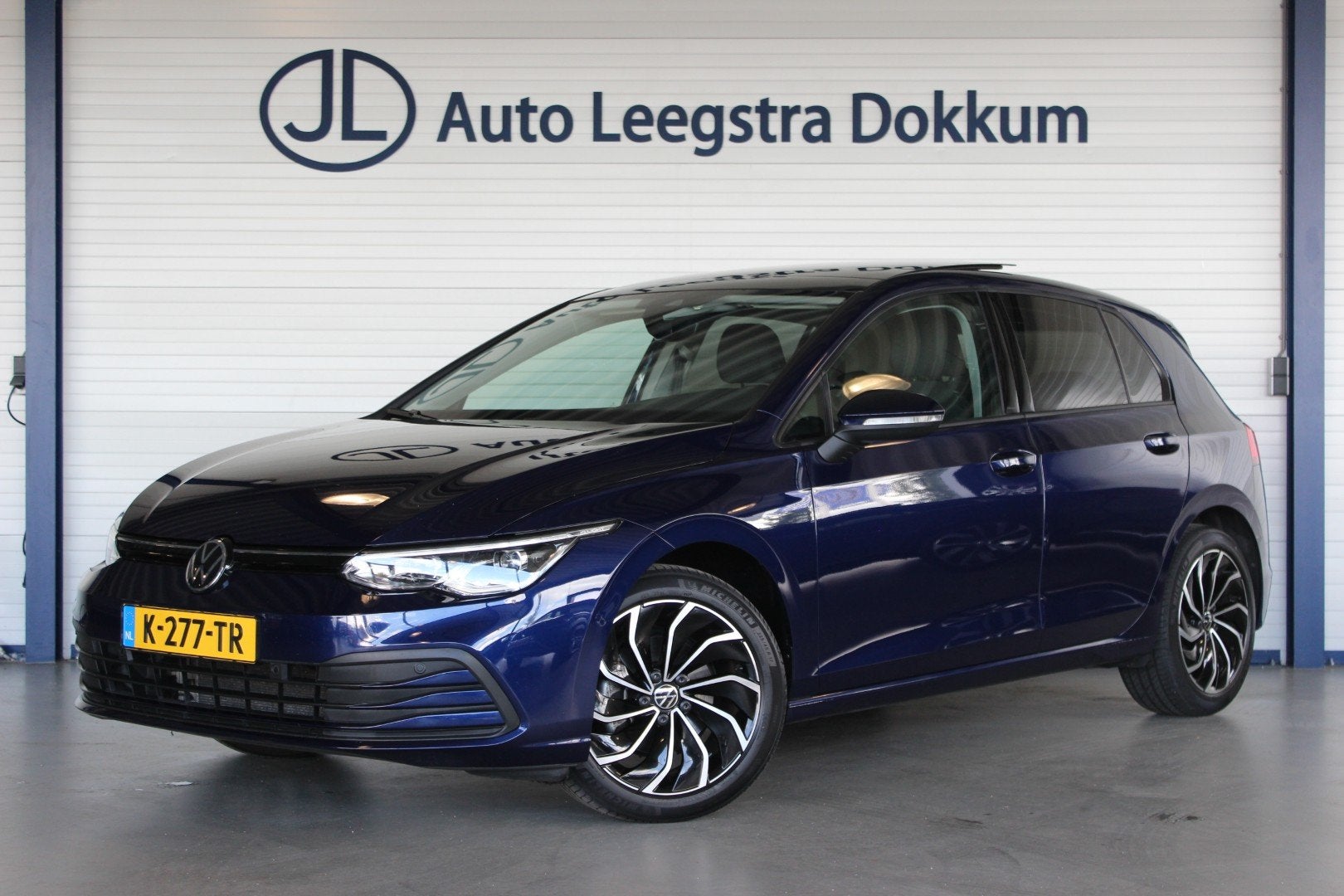 Volkswagen Golf 1.5 TSI Life Business 1e eigenaar | Pano | S, Voorwielaandrijving, 4 cilinders, Blauw, Alcantara