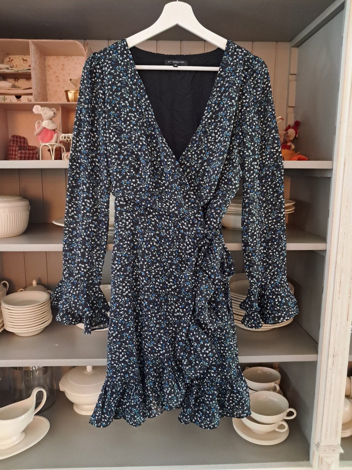 Bloemen wikkeljurk met ruches, Kleding | Dames, My Jewellery, Zwart, Ophalen of Verzenden, Maat 34 (XS) of kleiner
