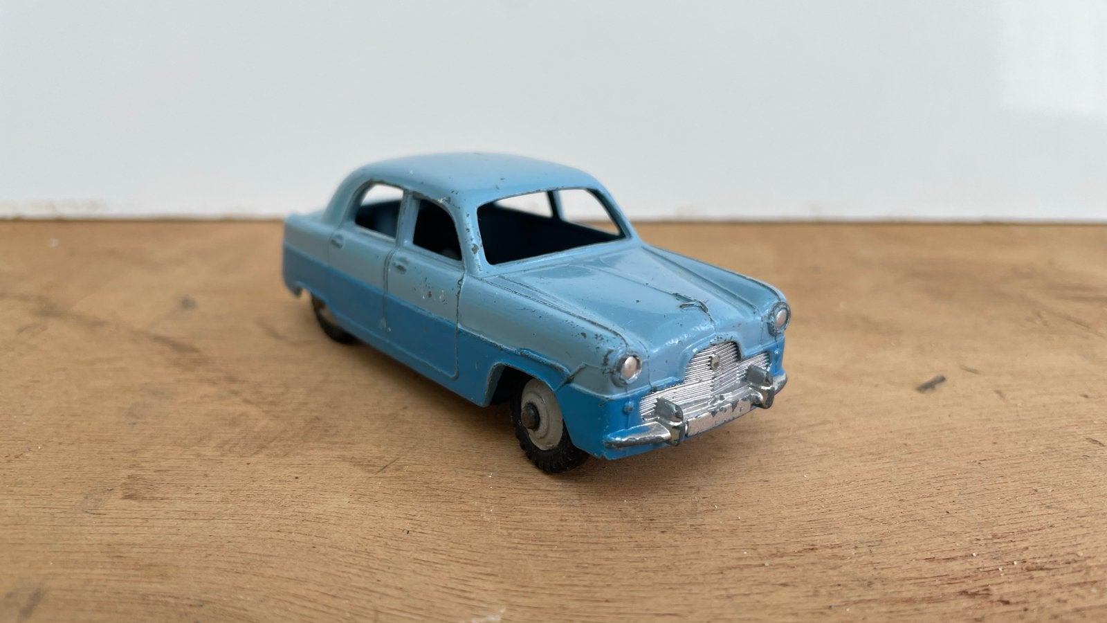 Dinky Toys Ford Zephyr 162 - Vintage Speelgoedauto, Ophalen of Verzenden