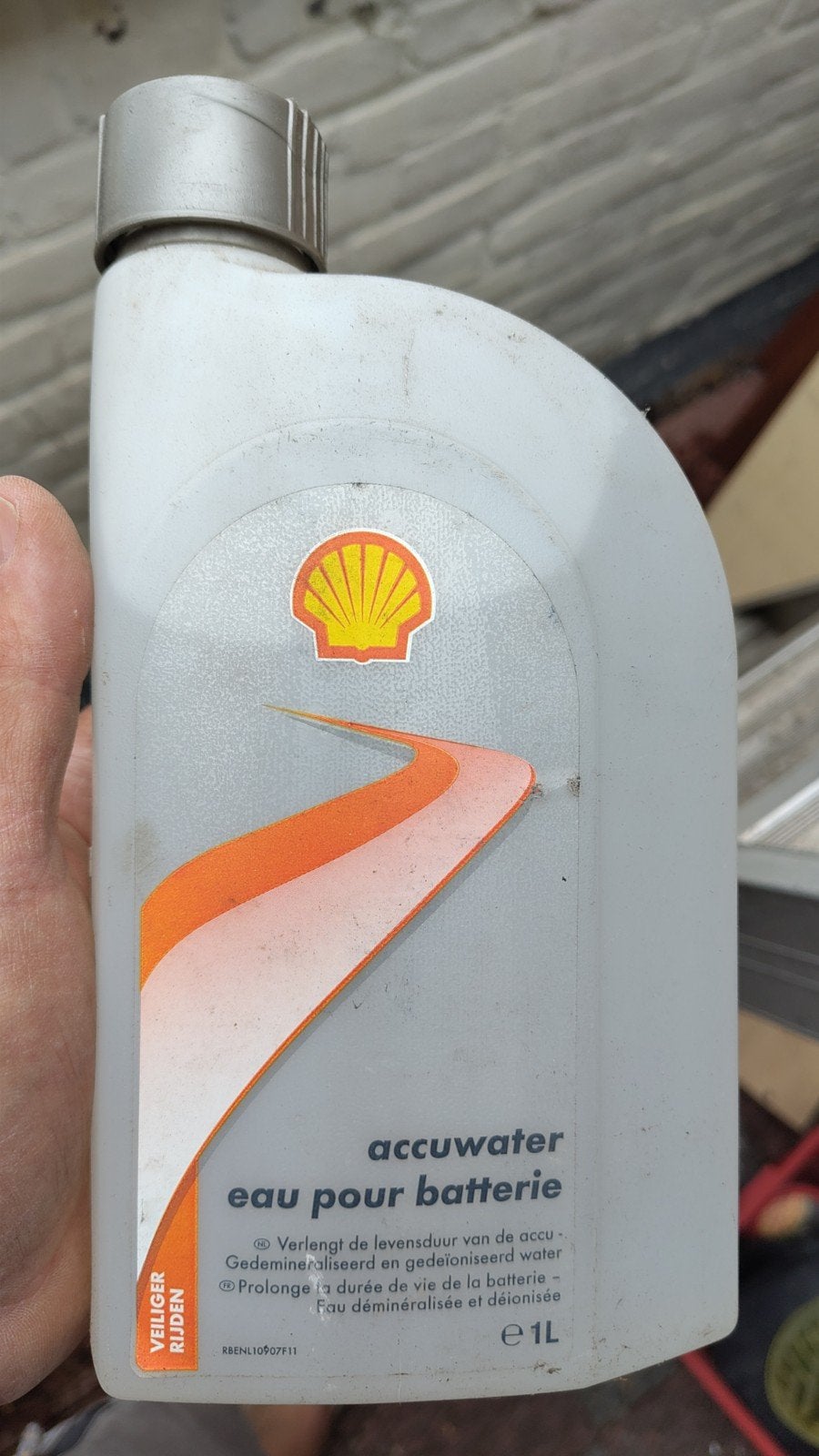 Shell Accuwater 1L - Gedemineraliseerd Water, Nieuw, Universele onderdelen