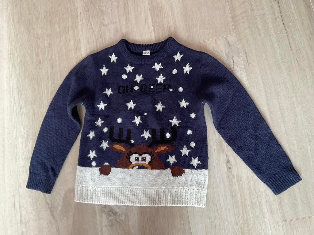 Leuke kersttrui met rendier en sterren - Maat 122/128, Ophalen of Verzenden, Gebruikt, Jongen of Meisje, Trui of Vest
