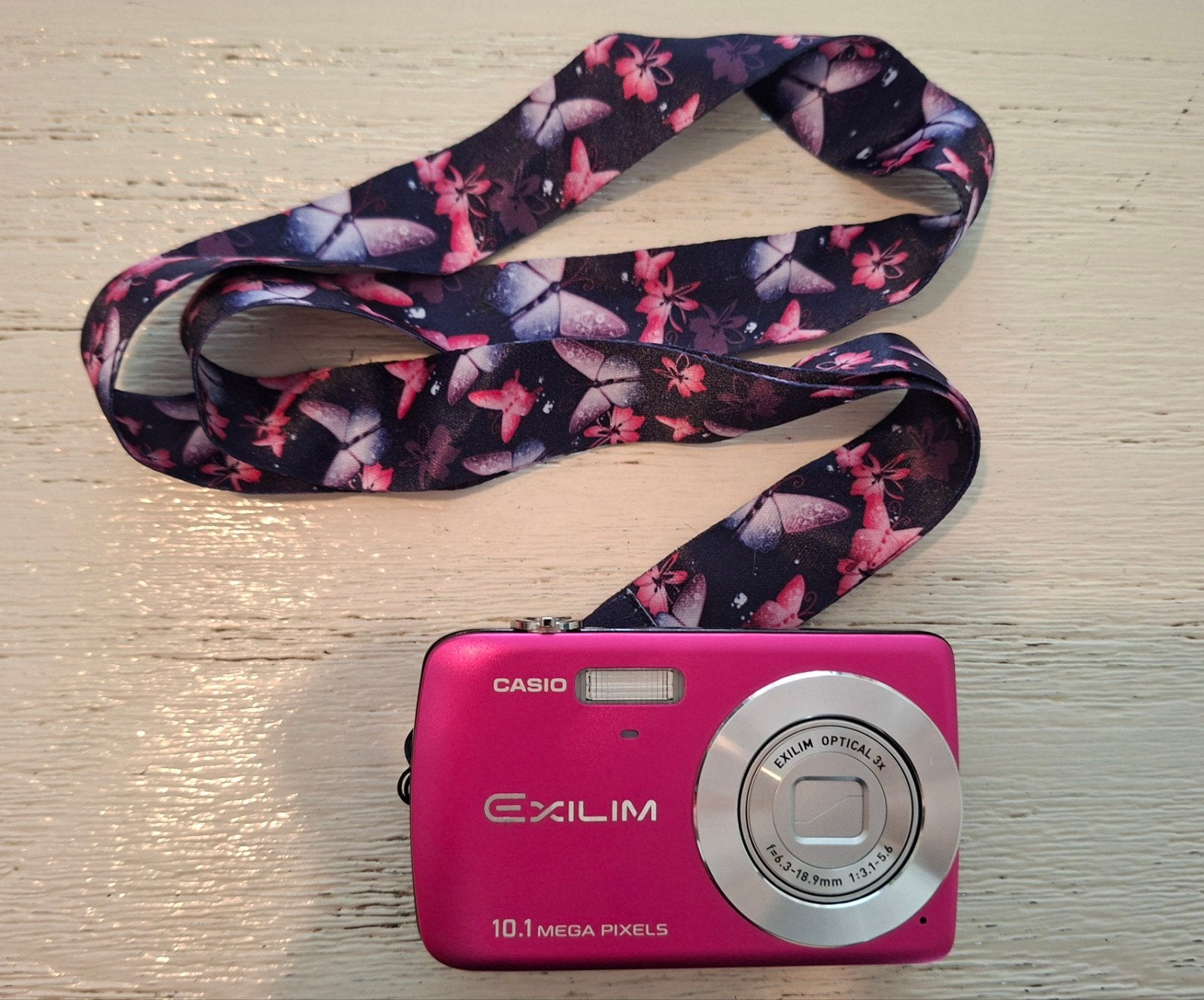 Casio Exilim compactcamera roze 10.1 MP met accessoires, Audio, Tv en Foto, Fotocamera's Digitaal, Ingebouwde flitser, Casio, Cameratas