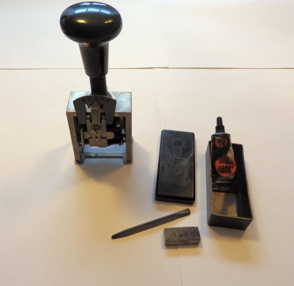 vintage doortelstempel / numeroteur, Ophalen