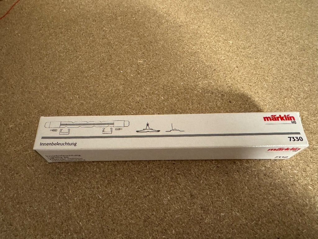 Märklin binnenverlichting 7330, Wisselstroom, Gebruikt, Wagon, Ophalen of Verzenden