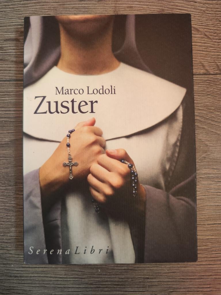Zuster – Marco Lodoli | Literaire Roman (Serena Libri), Boeken, Literatuur, Zo goed als nieuw, Ophalen of Verzenden