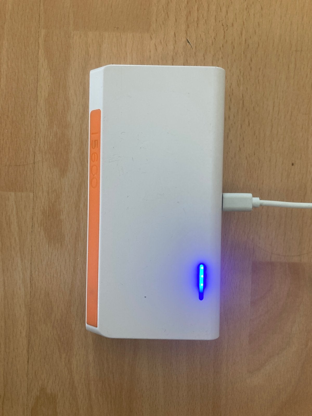 Xtorm Power Bank 15600mAh - Wit met Oranje accent, Ophalen of Verzenden, Gebruikt