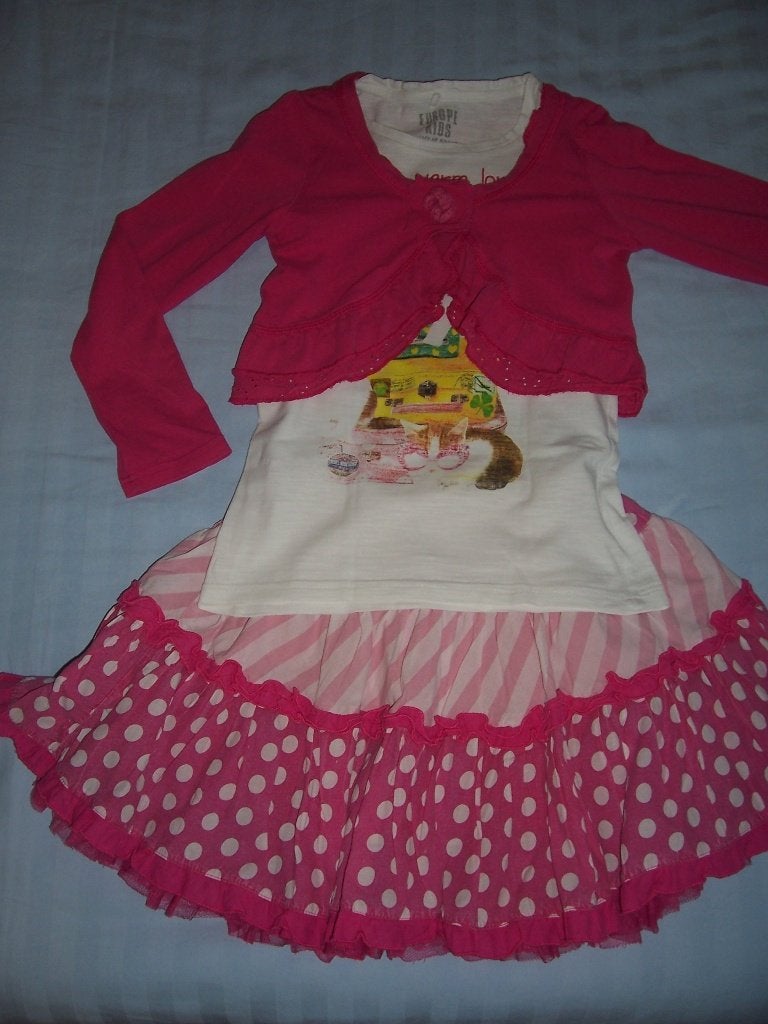 roze/wit set bestaande uit rok/shirt/bolero maat 122/128, Gebruikt, Europe Kids, Meisje, Ophalen of Verzenden