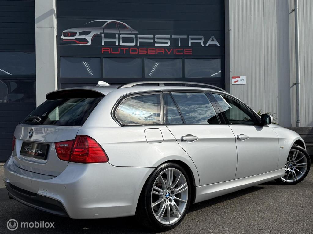 BMW 3-serie Touring 318i M-Sport Navi Clima pdc Bi-Xenon Sta, Auto's, BMW, Euro 5, Achterwielaandrijving, Origineel Nederlands