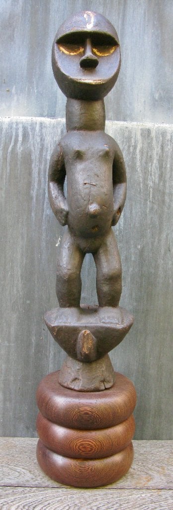 EKET-OGBOM HOOFDTOOI NIGERIA OP SOKKEL, Hout, Bruin, Afrika, 52 cm