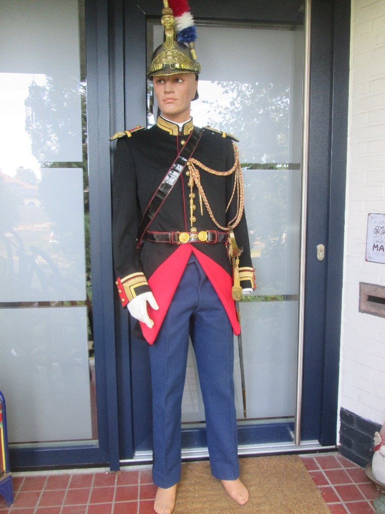 Frans uniform Garde Republicain compleet. zeldzaam stuk. TOP, Verzamelen, Ophalen of Verzenden, Landmacht, Nederland, Kleding of Schoenen