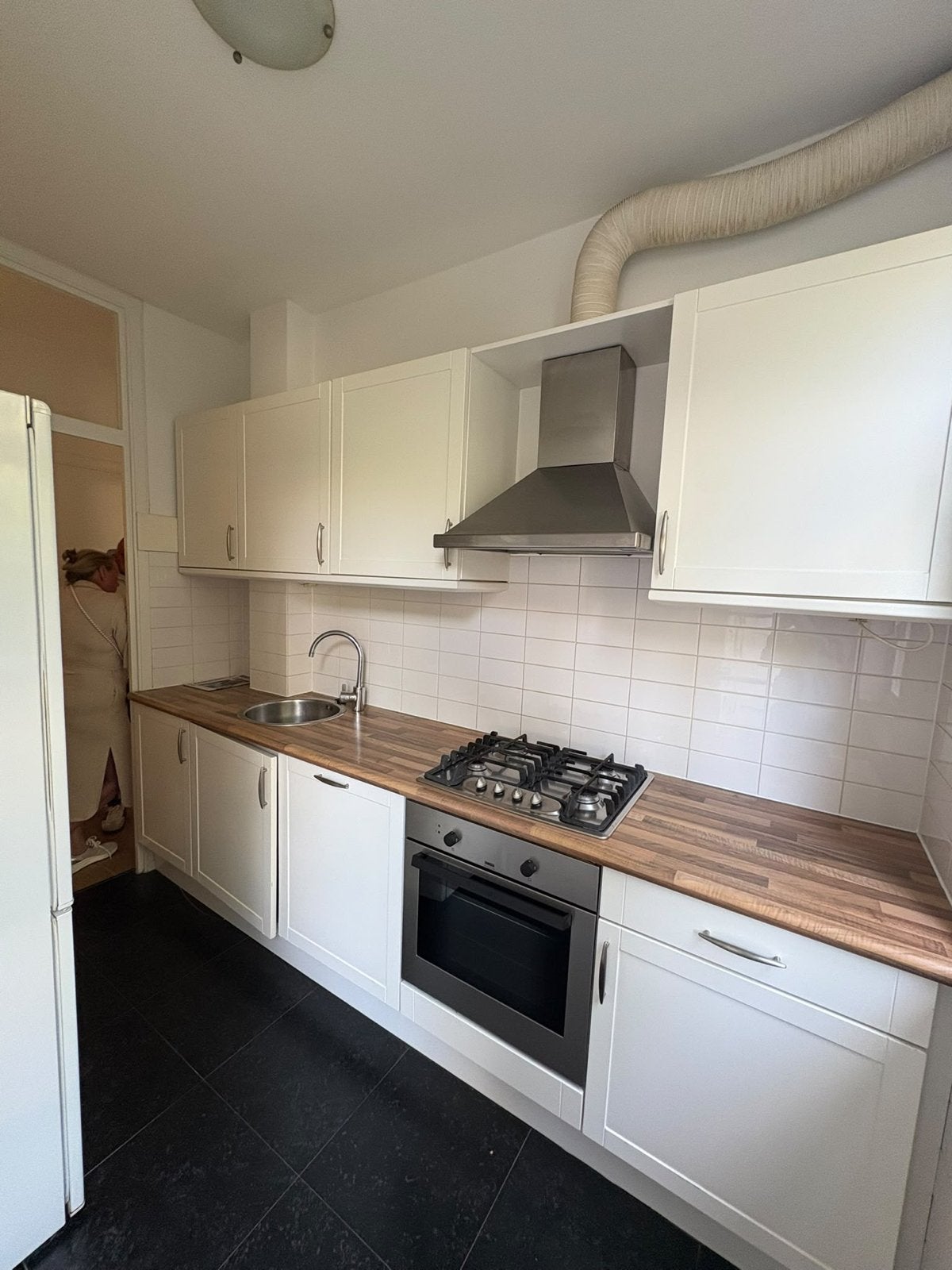 Keuken incl. kookplaat, vaatwasser, koelkast, afzuigkap, Ophalen, Gebruikt, Wit, Enkelwandige keuken