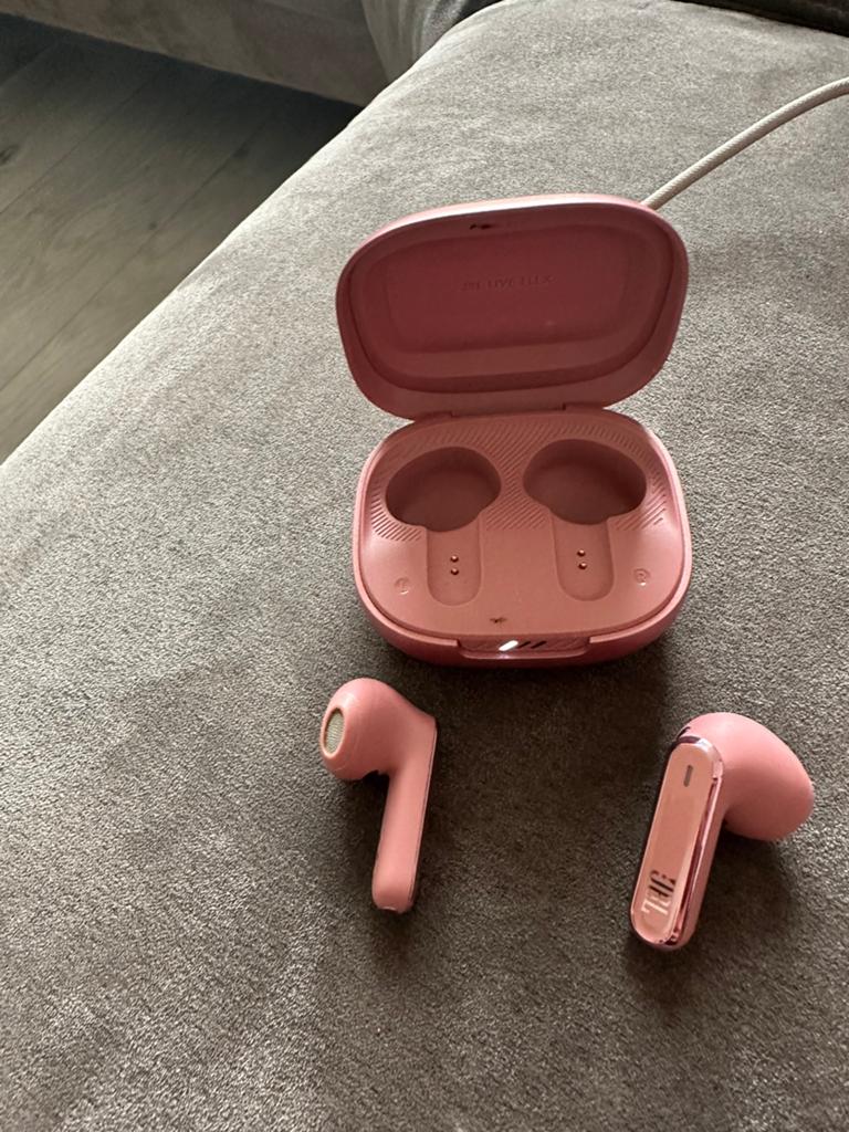 Roze JBL live flex in nette staat, Ophalen of Verzenden, Zo goed als nieuw