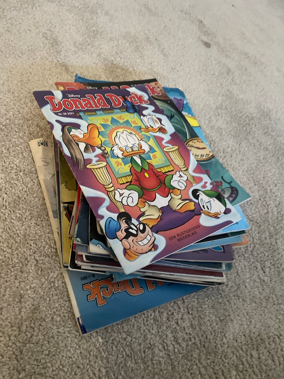 Stapel Donald Duck weekbladen - Ruilen mogelijk!, Boeken, Meerdere stripboeken, Ophalen of Verzenden, Gelezen
