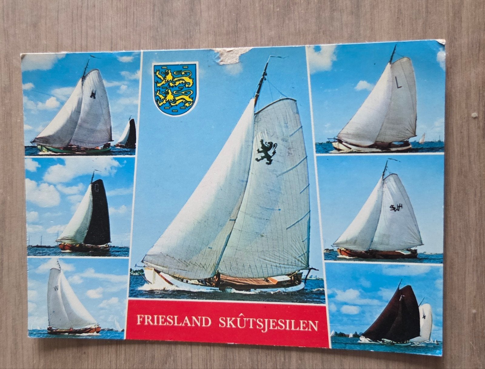 Ansichtkaart Friesland Skûtsjesilen - Gelopen, Ophalen of Verzenden