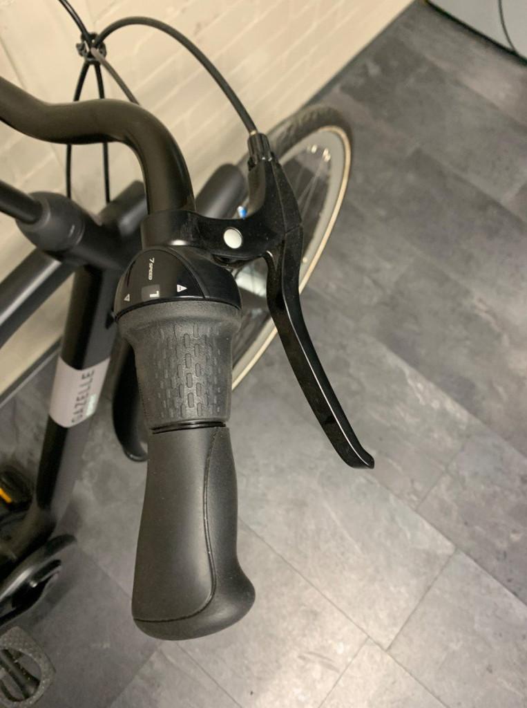 Gazelle Esprit C7 54cm demo Heren Black Mat 54cm 2025, Gebruikt, -, - 0
-, NL, -