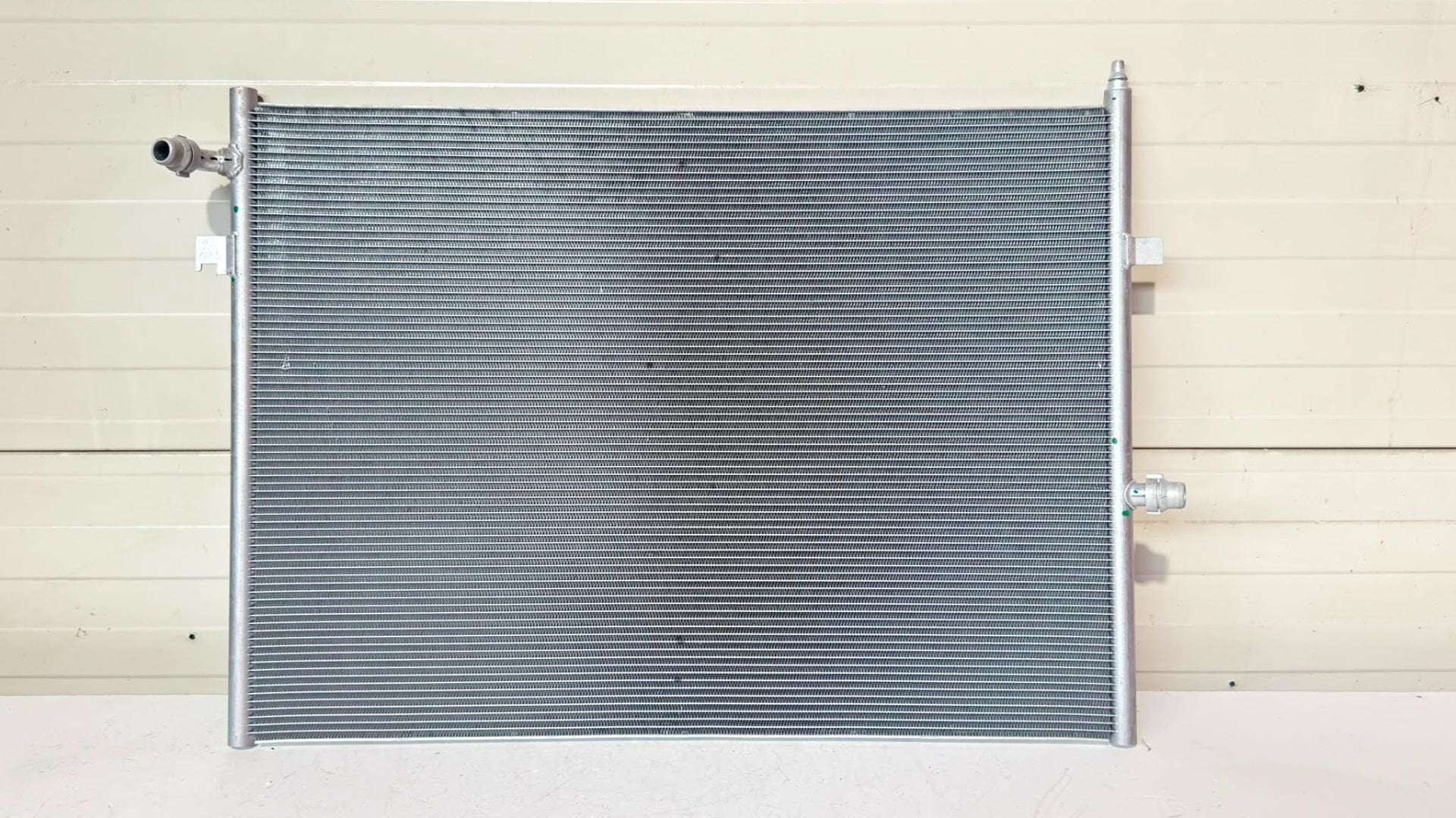 BMW Mini Radiateur 17119846883 9846883, Info@fabrikant.eu, Fabrikantstraat 1
1000 AA  Amsterdam, NL, Ophalen of Verzenden, Fabrikant BV