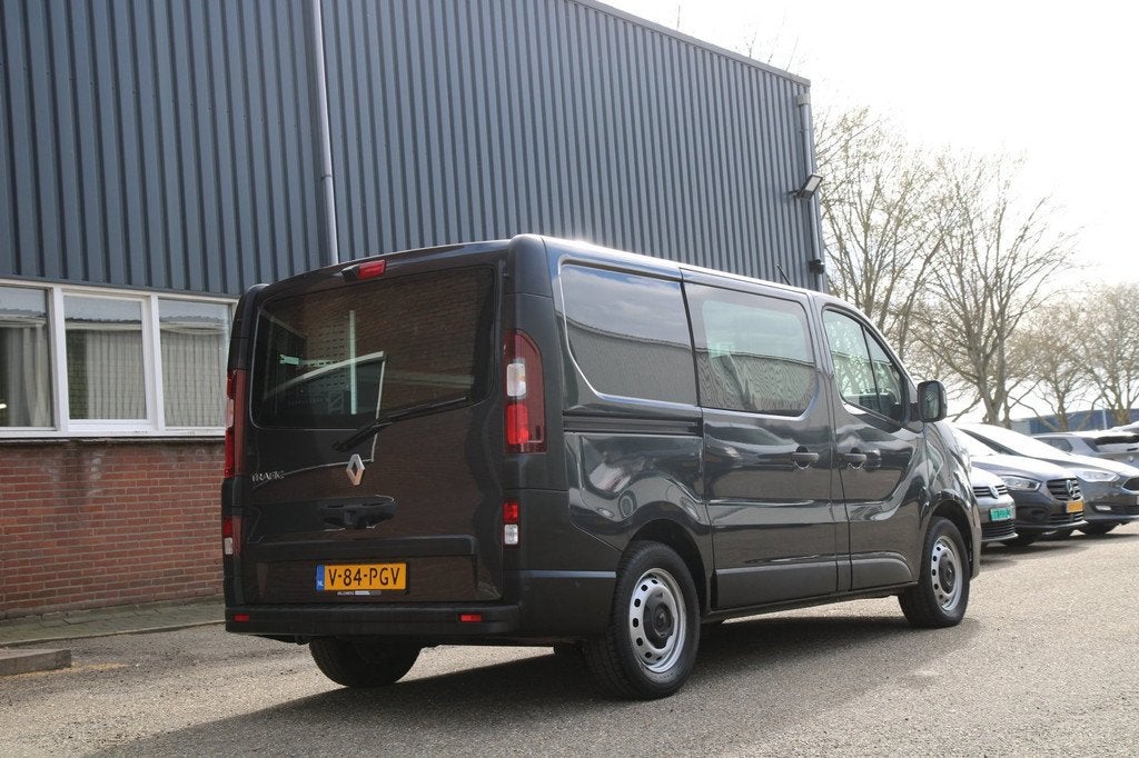 Renault TRAFIC 2.0 dCi 130PK T27 L1H1 Work Edition / Sortimo, Voorwielaandrijving, Stof, Gebruikt, 4 cilinders