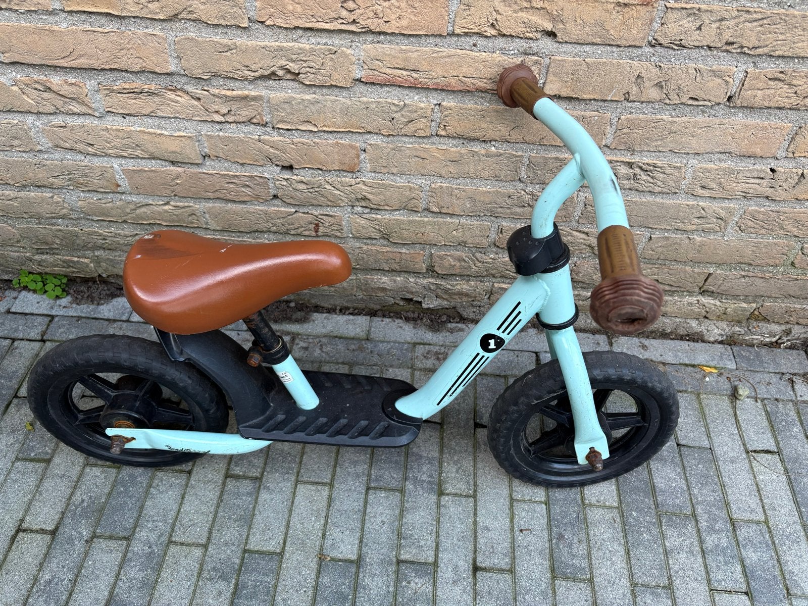 Foto 3 van Bandits & Angels Loopfiets Mint Groen