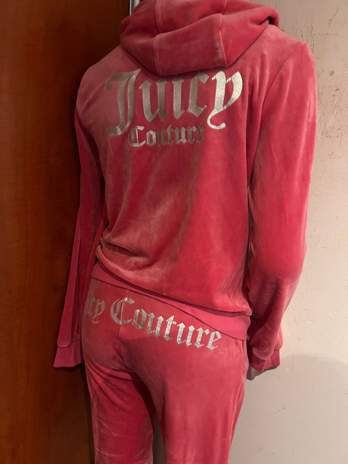 Juicy couture joggingpak met strass  170  valt als xs zgan, Ophalen of Verzenden, Zo goed als nieuw, Meisje, Setje