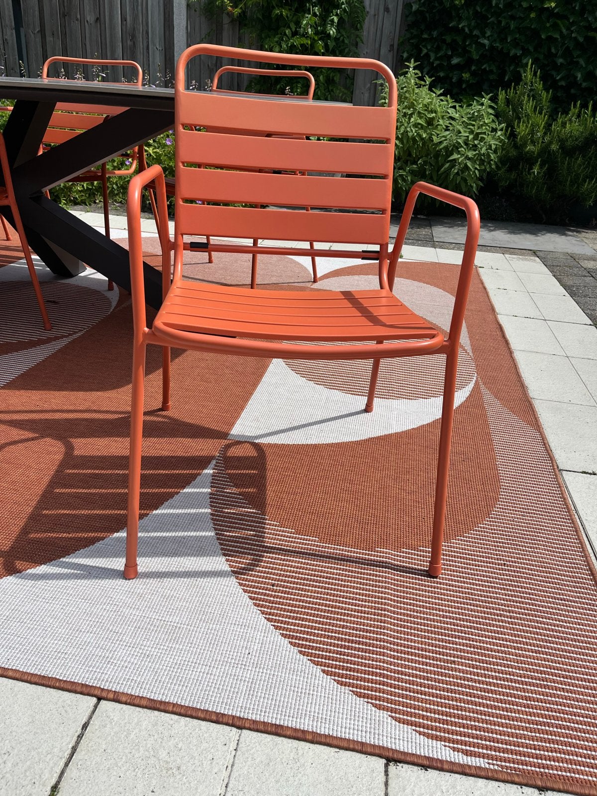 ZES Stapelbare Tuinstoelen van Gepoedercoat Staal     -TERRA, Ophalen, Zo goed als nieuw, Metaal, Stapelbaar