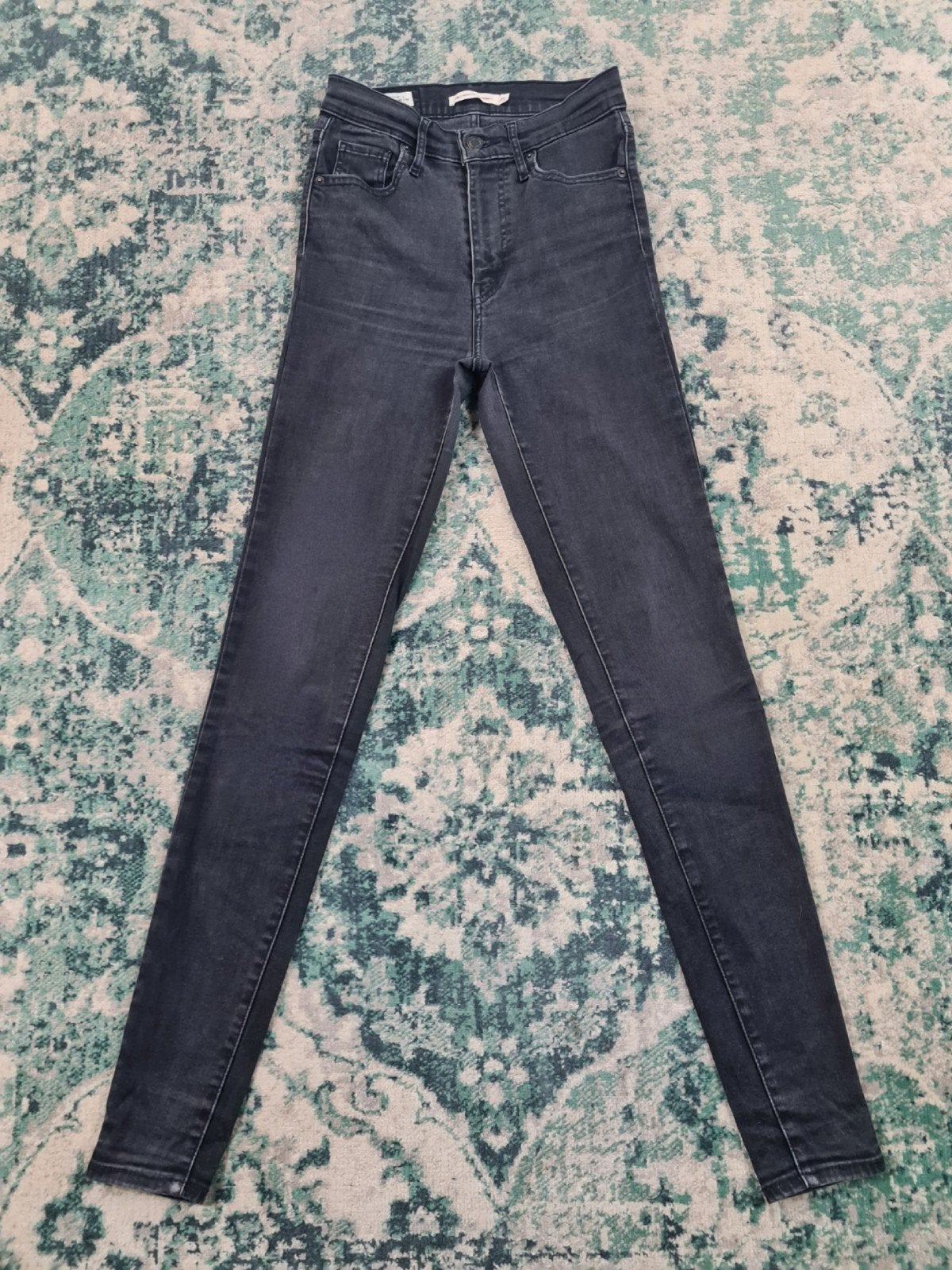 Levi's mile high super skinny W25 L32 Dames Tulsi2532 Zwart, Zwart, Ophalen of Verzenden, Zo goed als nieuw, W30 - W32 (confectie 38/40)