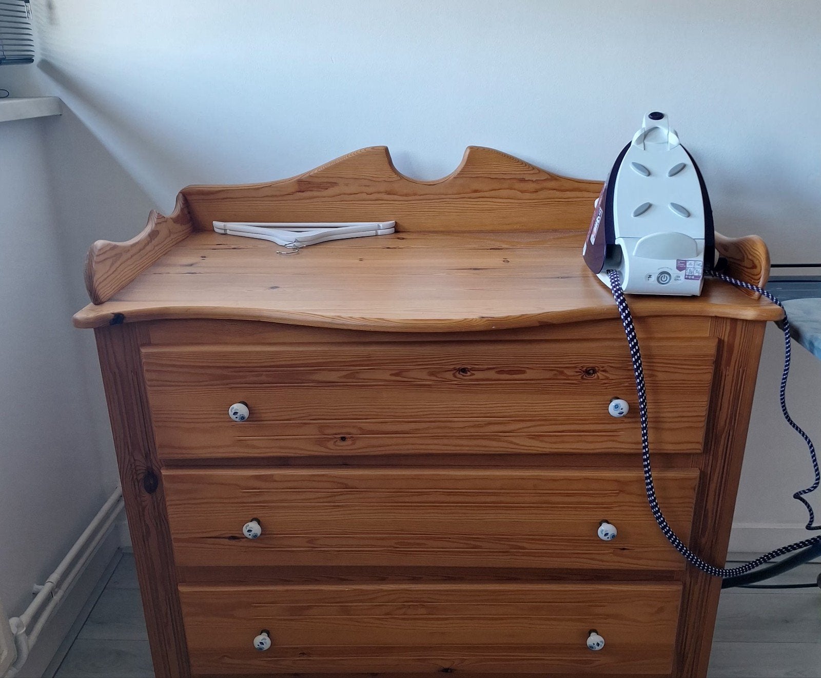 Mooie mango houten kast met 3 grote lades, Gebruikt, 100 tot 150 cm, 100 tot 150 cm, Ophalen of Verzenden