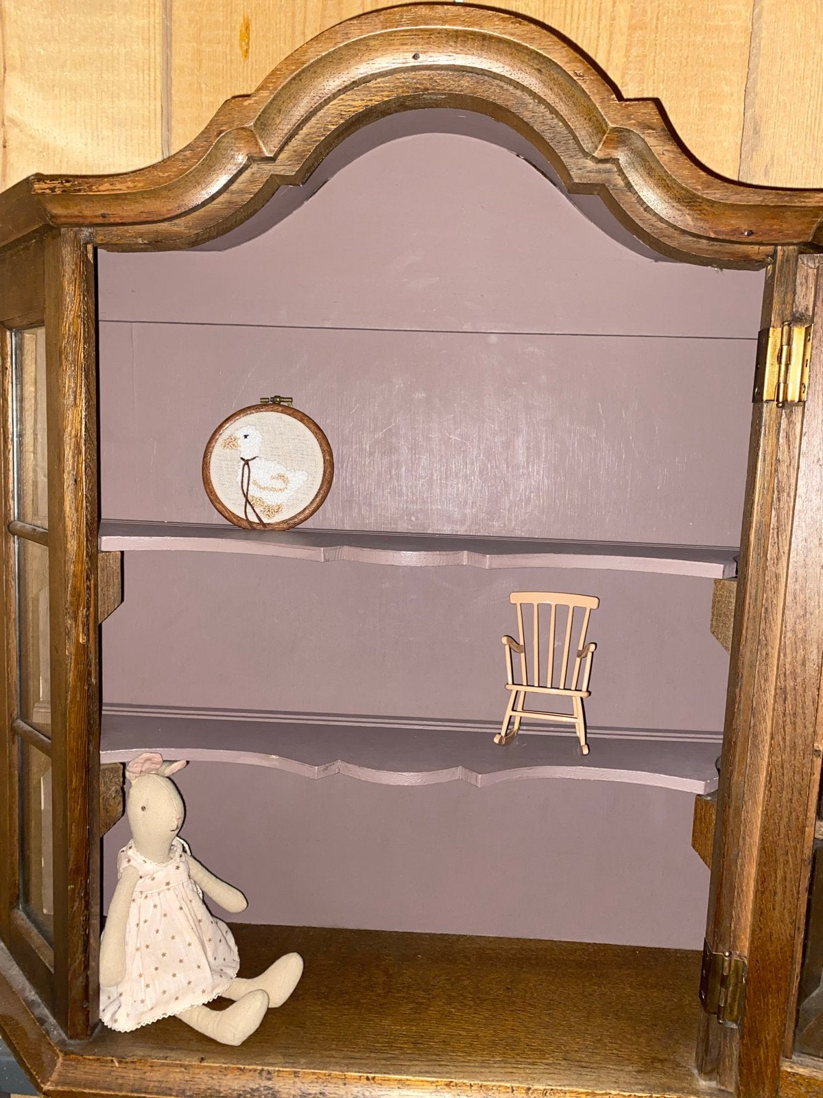 Vintage wandkastje - Ideaal als poppenhuis, Antiek en Kunst, Ophalen of Verzenden
