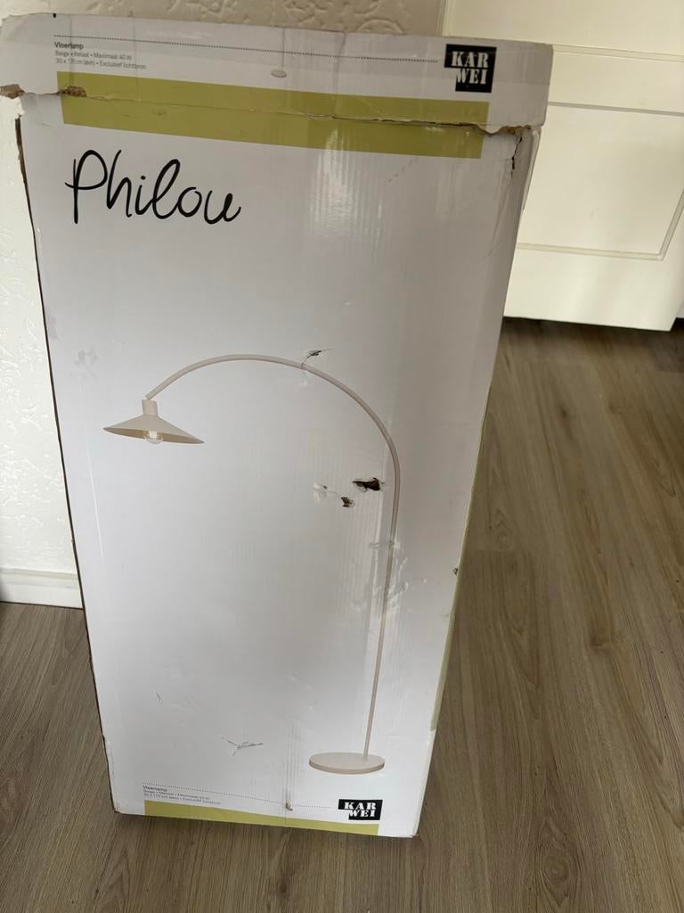 Philou vloerlamp nieuw in doos - Karwei, Huis en Inrichting, Lampen | Vloerlampen, Ophalen of Verzenden, Nieuw, Metaal, 150 tot 200 cm