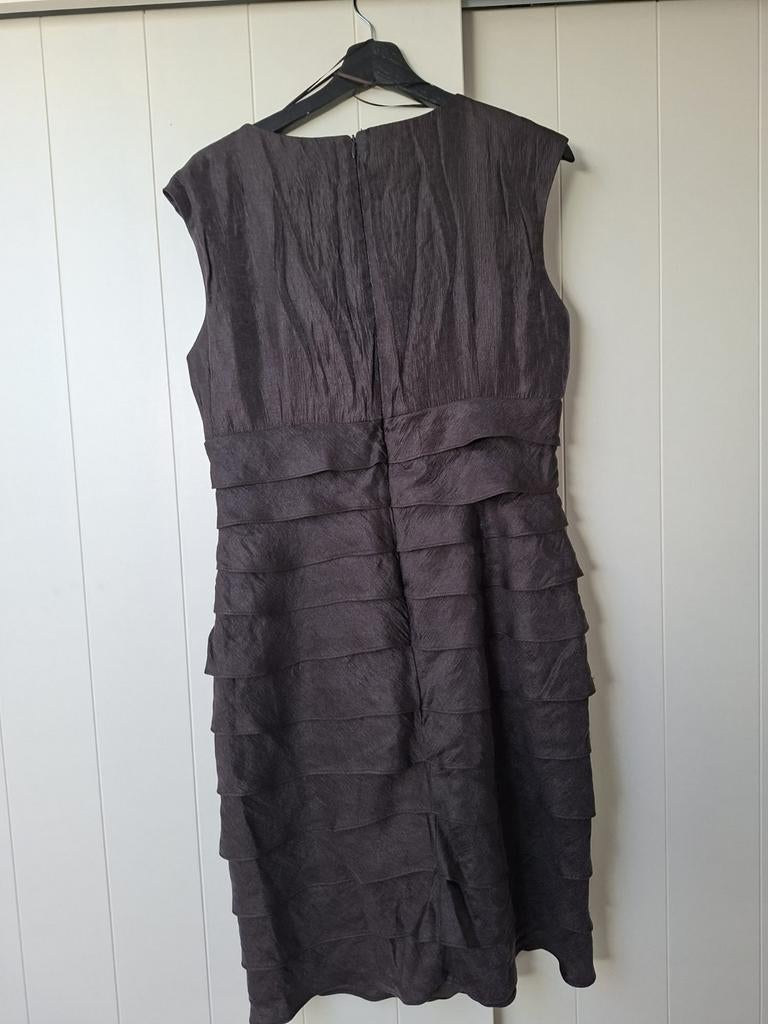 Elegant Mariposa cocktailjurk, maat 42/44 (L), Kleding | Dames, Jurken, Maat 42/44 (L), Mariposa, Ophalen of Verzenden, Zo goed als nieuw