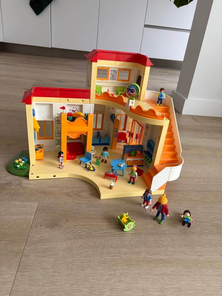 Playmobil kinderdagverblijf, Ophalen of Verzenden, Zo goed als nieuw