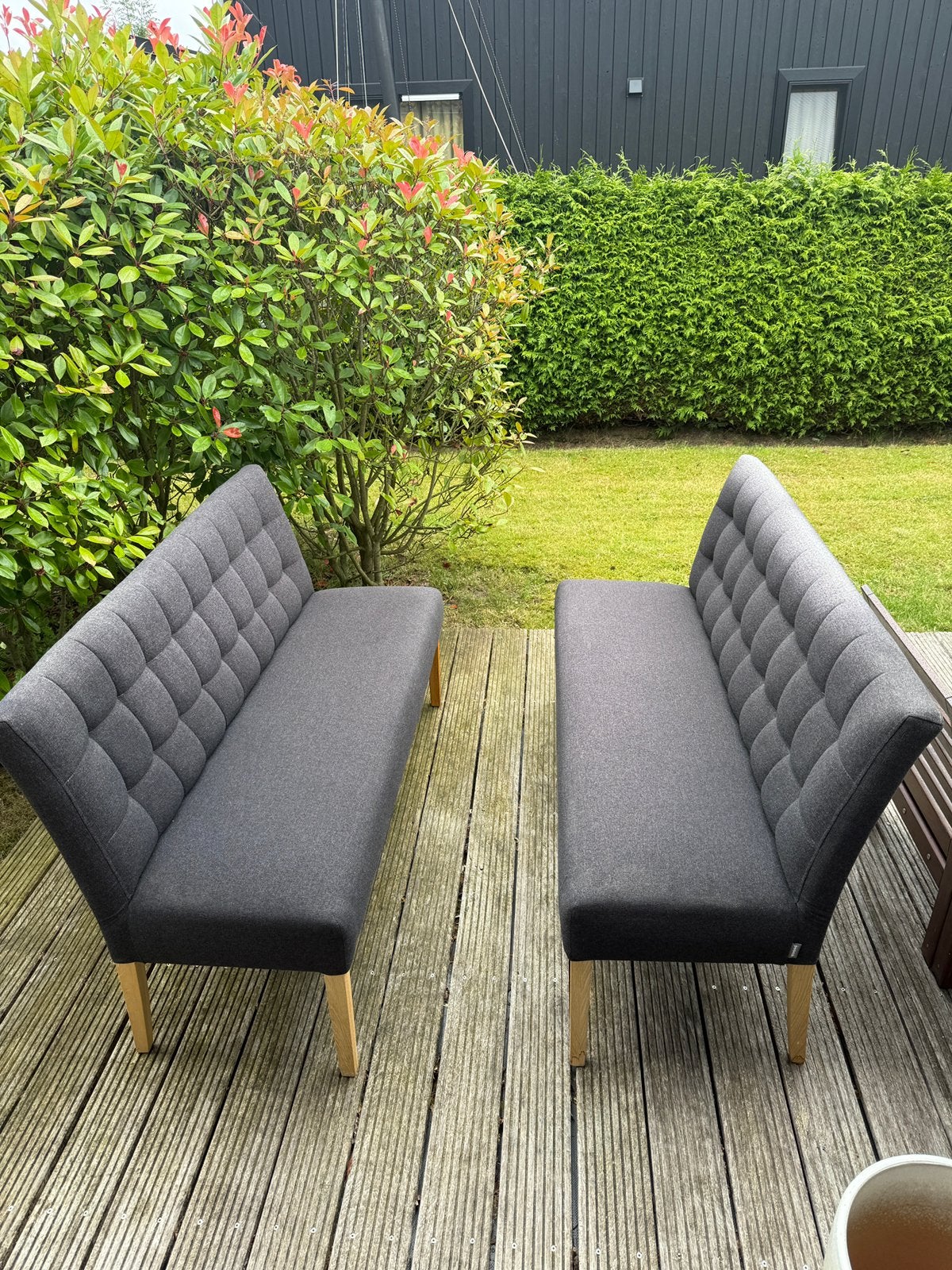 Twee eettafel bankjes, Ophalen, Zo goed als nieuw, Twee