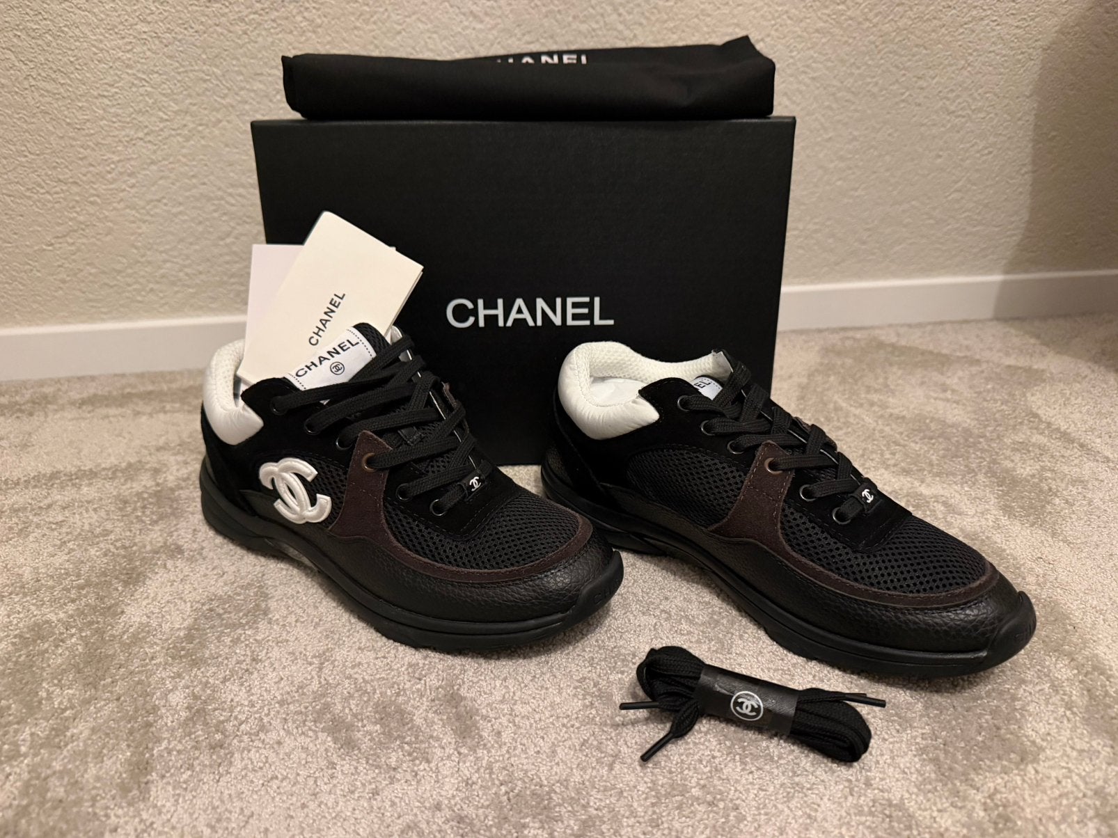 Designer Sneakers maat 42, Zwart, Nieuw, Ophalen of Verzenden, Sneakers of Gympen